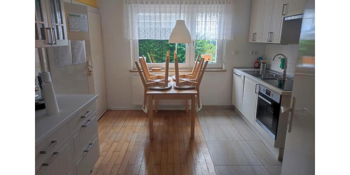 Wohnen auf Zeit Edenkoben - 1 Zimmer, 15 m&sup2;, 320&euro; | Angebot:26030111