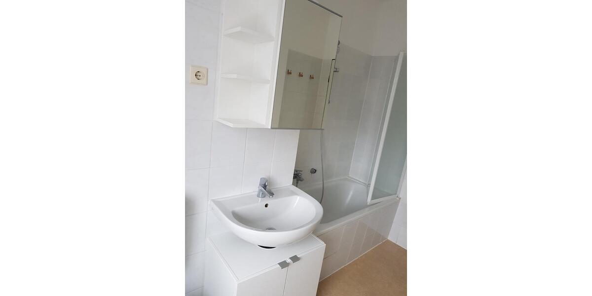 Etagenwohnung Großröhrsdorf - 3 Zimmer, 63 m&sup2;, 485&euro; | Angebot:24841468