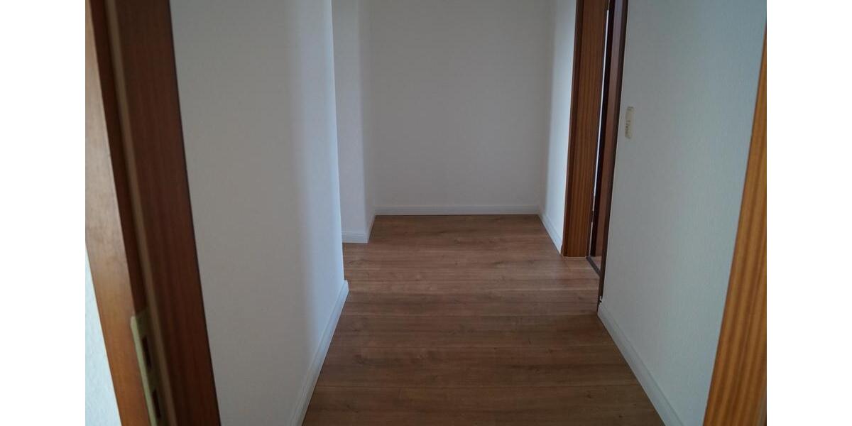 Etagenwohnung Blankenburg (Harz) - 2 Zimmer, 75 m&sup2;, 450&euro; | Angebot:26421462