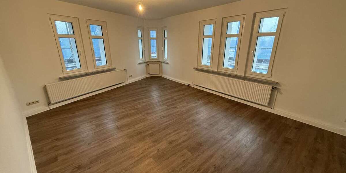 Etagenwohnung Celle Klein Hehlen - 4 Zimmer, 100 m&sup2;, 1.100&euro; | Angebot:23824920