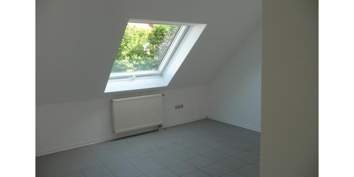 Dachgeschoßwohnung Niederaula - 3 Zimmer, 75 m&sup2;, 568&euro; | Angebot:26152137