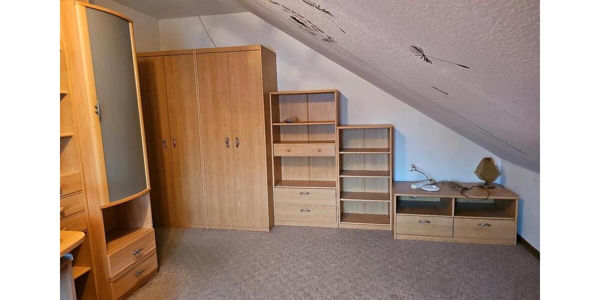 Dachgeschoßwohnung Mühlheim am Main - 3 Zimmer, 84 m&sup2;, 1.100&euro; | Angebot:26652230