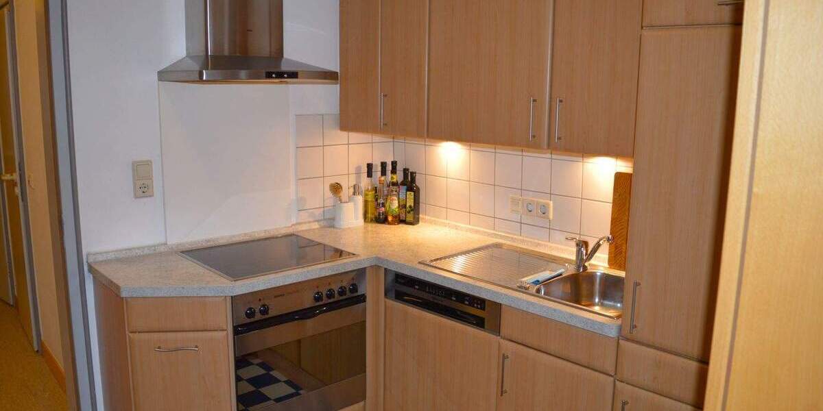 Stilvolles Wohnen im Zentrum Treis-Kardens. Moselnähe. Hoher Freizeitwert. Hochwertige Einbauküche. 4 zimmer