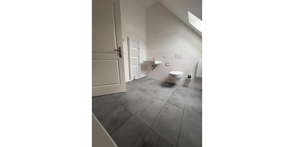 Dachgeschoßwohnung Ludwigslust - 2 Zimmer, 59 m&sup2;, 645&euro; | Angebot:23040685