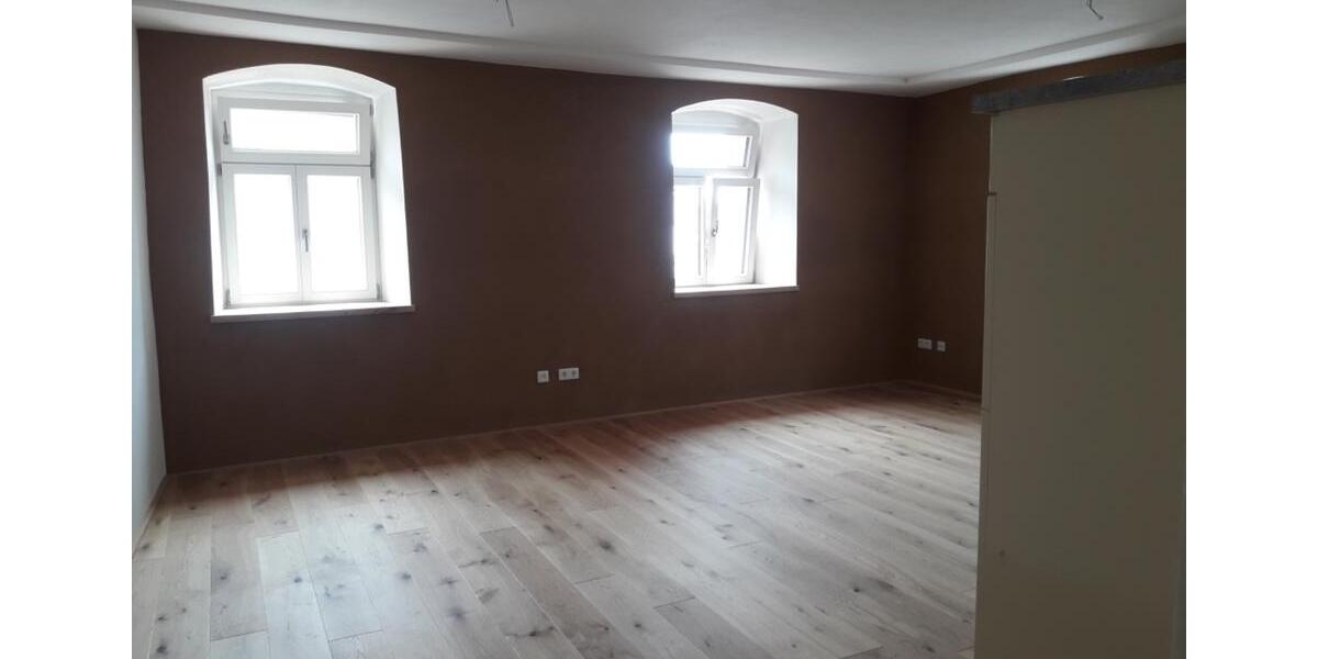 Erdgeschoßwohnung Sulzbach-Rosenberg Rosenberg - 2 Zimmer, 57 m&sup2;, 670&euro; | Angebot:26462974