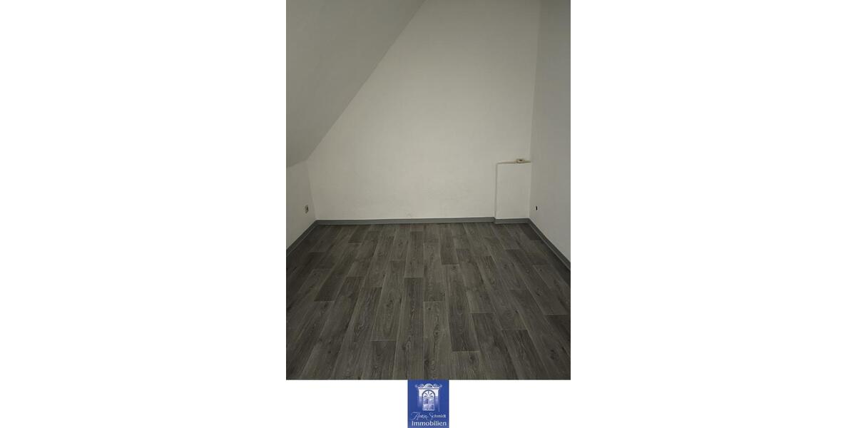 Dachgeschoßwohnung Bautzen - 2 Zimmer, 68 m&sup2;, 408&euro; | Angebot:24984476