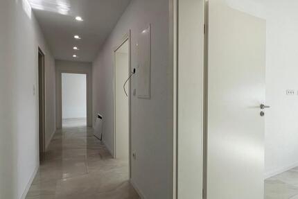 Wohnung Tauberbischofsheim - 4 Zimmer, 110 m&sup2;, 1.250&euro; | Angebot:24466381