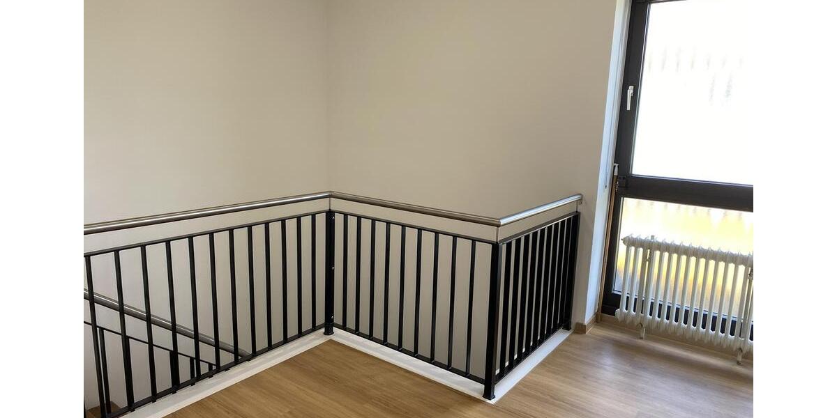 Einfamilienhaus Lappersdorf - 6.5 Zimmer, 160 m&sup2;, 1.850&euro; | Angebot:26648249