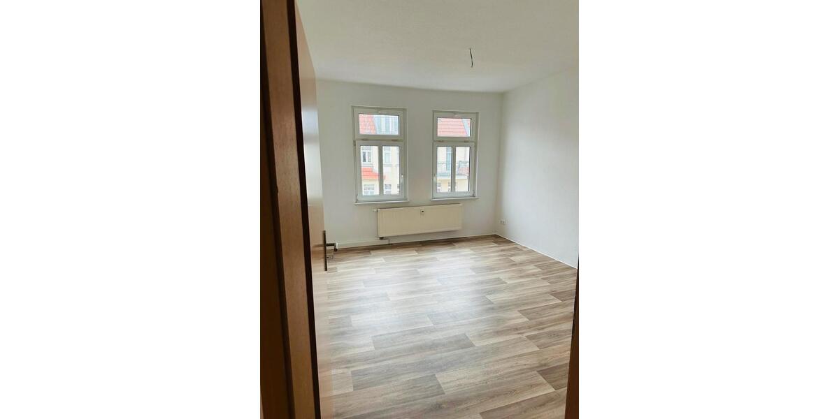 Wohnen auf Zeit Jena - 1 Zimmer, 16 m&sup2;, 395&euro; | Angebot:26689970