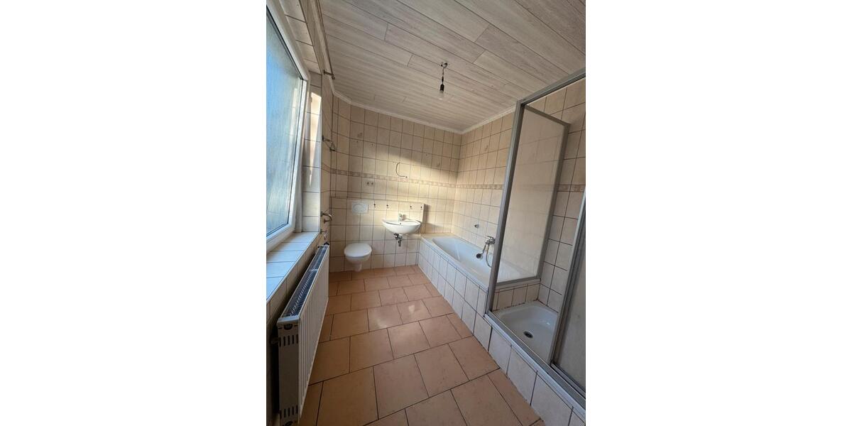 Erdgeschoßwohnung Bad Steben - 3 Zimmer, 95 m&sup2;, 600&euro; | Angebot:26614890