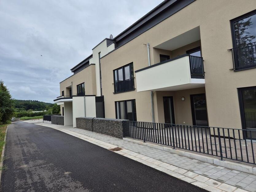 Neubau Wohnungen kfw-40plus in Lockweiler, 3zkb Erstbezug 10671m²