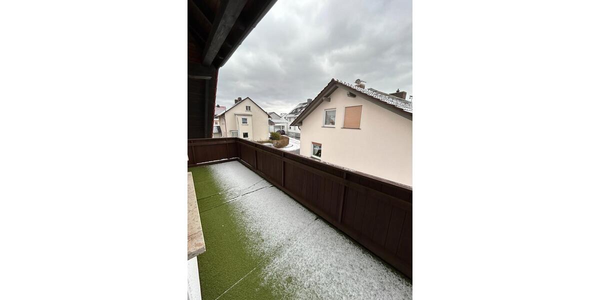 Dachgeschoßwohnung Wehretal - 3 Zimmer, 95 m&sup2;, 845&euro; | Angebot:24802294