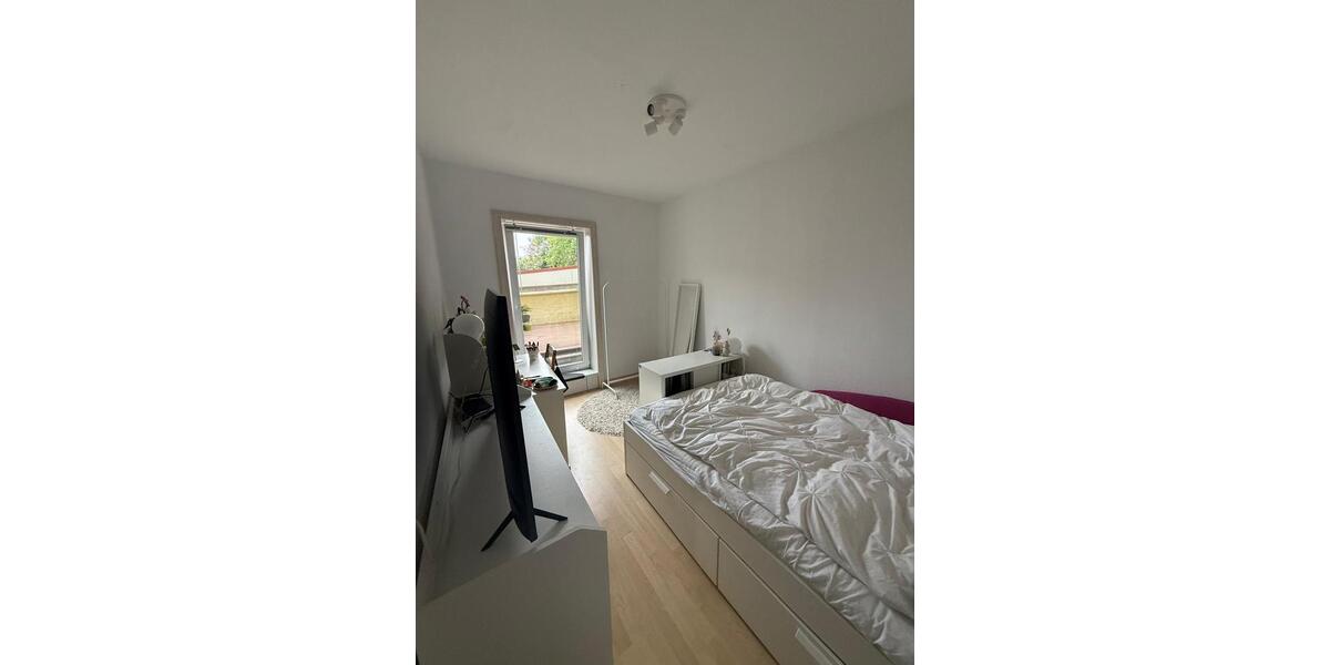 Wohnen auf Zeit Flensburg - 1 Zimmer, 64 m&sup2;, 450&euro; | Angebot:26605436