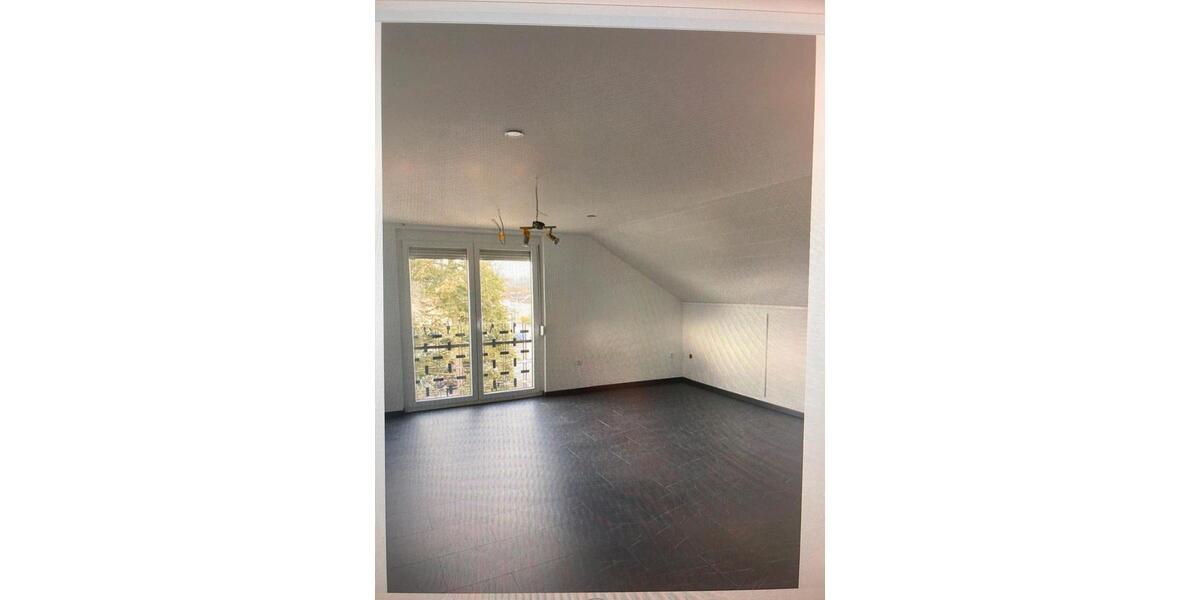 Etagenwohnung Bayreuth Meyernberg - 3 Zimmer, 74 m&sup2;, 600&euro; | Angebot:25257470