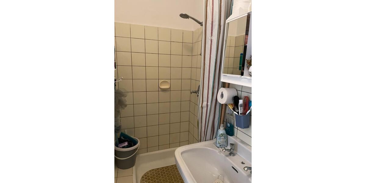 Etagenwohnung Solingen - 1 Zimmer, 50 m&sup2;, 490&euro; | Angebot:24832788
