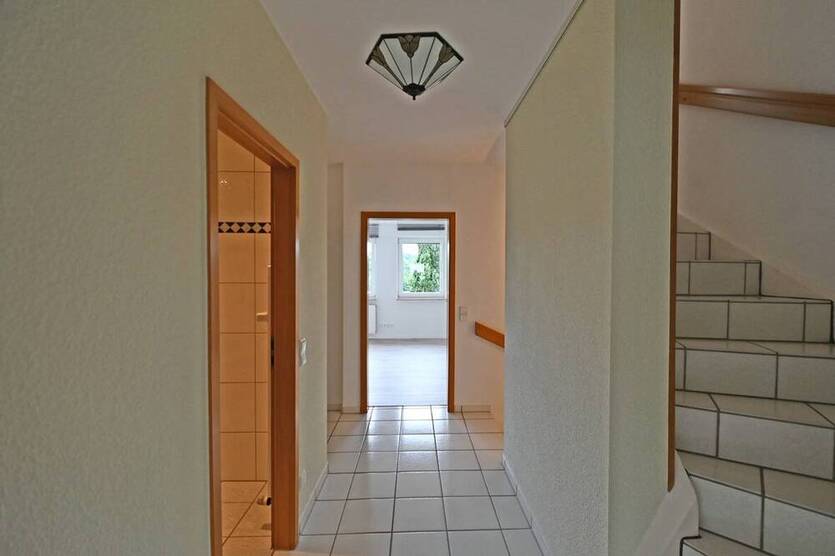 Paradies für Kinder! Frisch renoviertes EFH mit Garten & Garage in Grünlage Velbert