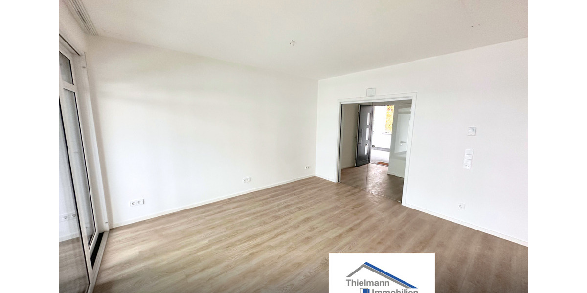 Schöne 1. OG-Wohnung mit Aufzug und Terrasse zur Miete 2 zimmer