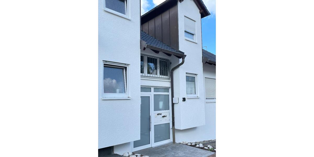 ## Über den Dächern von Gochsheim ## - Etagenwohnung Kraichtal Gochsheim | Angebot:26749041