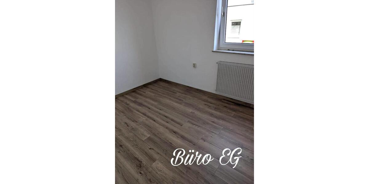 Einfamilienhaus mit Garten in ruhiger Lage zu vermieten 6 zimmer