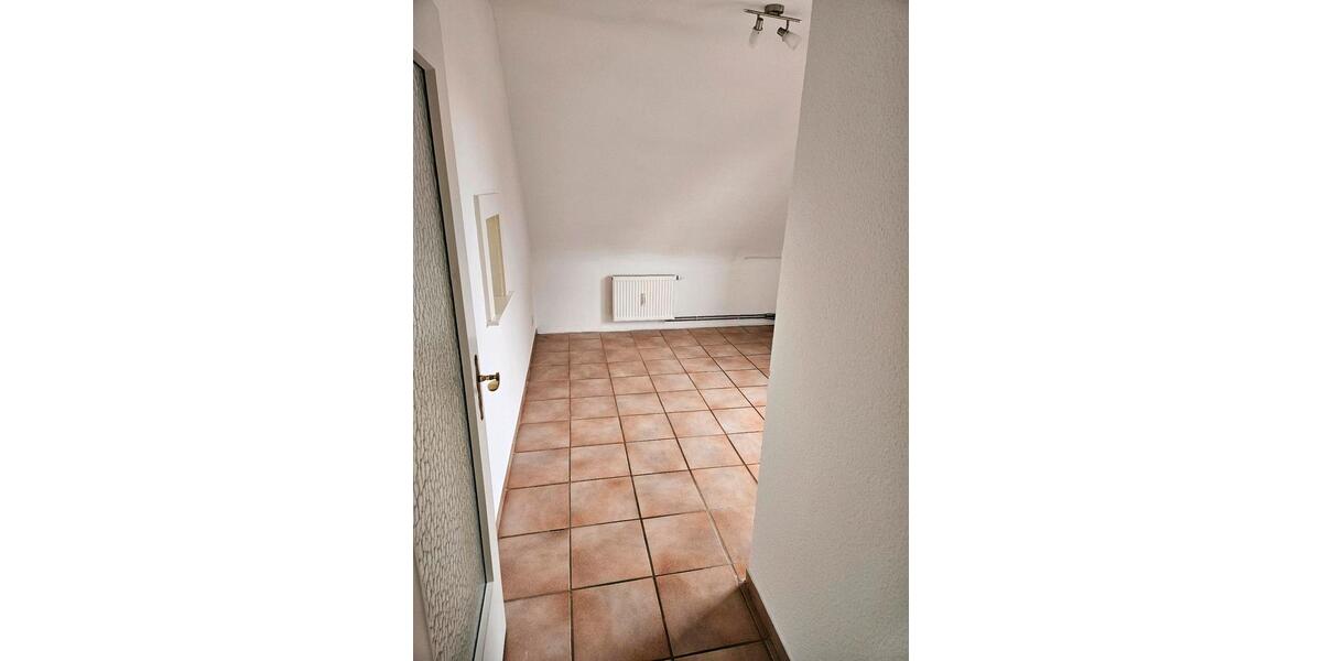 Etagenwohnung Willich - 3 Zimmer, 100 m&sup2;, 1.200&euro; | Angebot:24814536