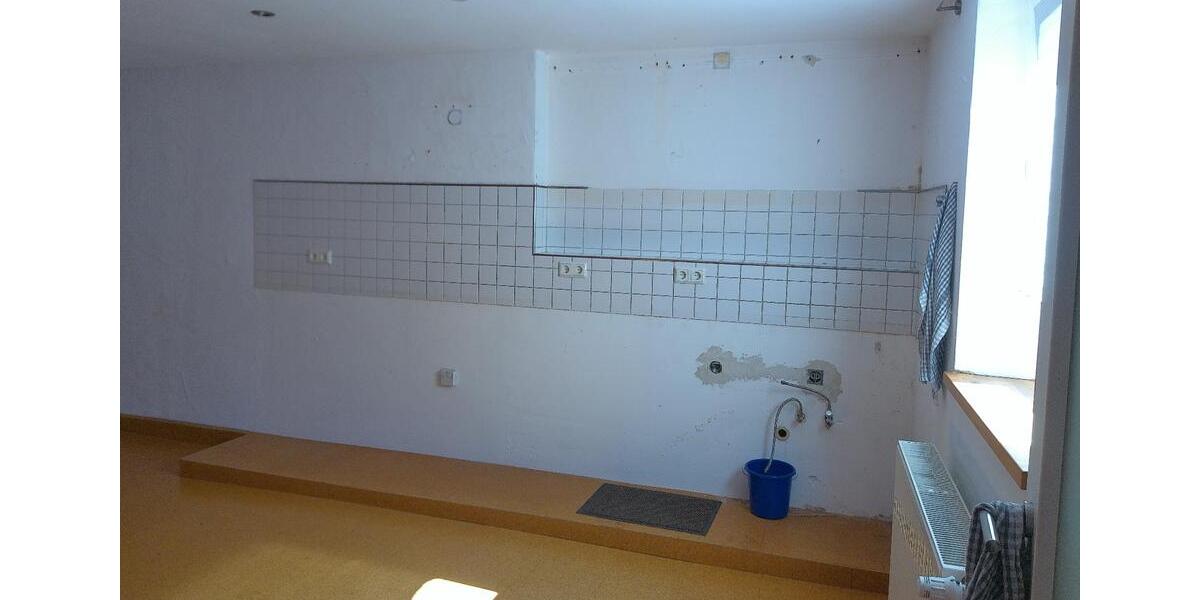Etagenwohnung Ottweiler - 2 Zimmer, 110 m&sup2;, 650&euro; | Angebot:24587810