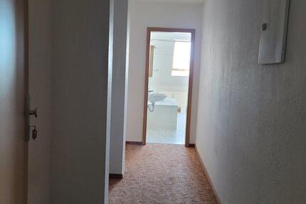 Wohnung Crimmitschau - 2 Zimmer, 55 m&sup2;, 275&euro; | Angebot:26381427