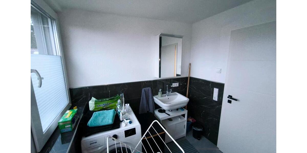 Dachgeschoßwohnung Kirchheim unter Teck - 2 Zimmer, 53 m&sup2;, 1.000&euro; | Angebot:25176306