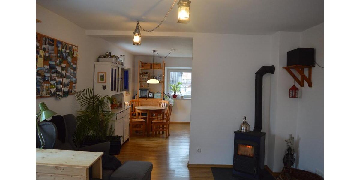 Kernsanierte, energieeffiziente Erdgeschosswohnung mit Garten 2 zimmer