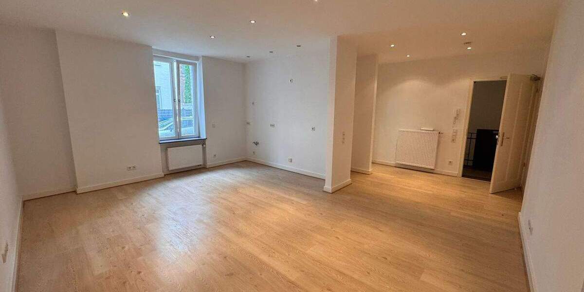 Etagenwohnung Wiesbaden Westend / Bleichstraße - 2 Zimmer, 76 m&sup2;, 1.143&euro; | Angebot:25263386