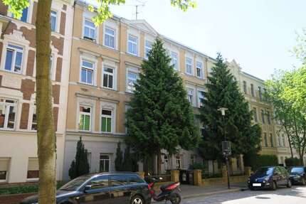 Wohnung Halle/S. S. - 3 Zimmer, 72 m&sup2;, 440&euro; | Angebot:26750817