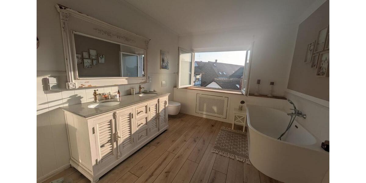 Wohnen auf Zeit Brensbach - 5 Zimmer, 130 m&sup2;, 1.500&euro; | Angebot:25322652