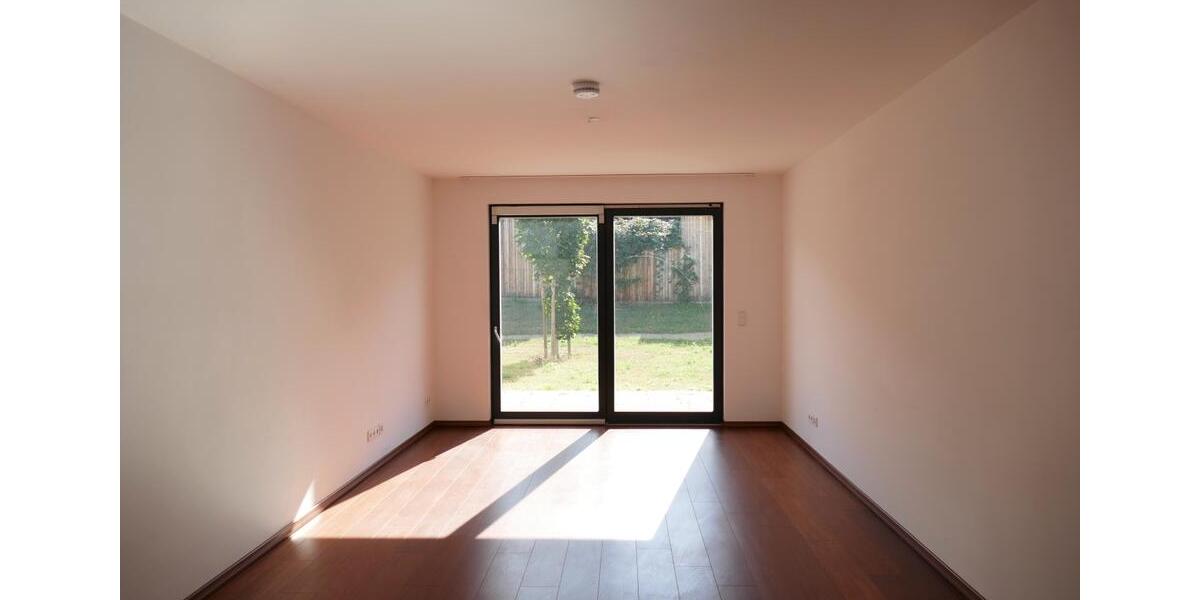 Erdgeschoßwohnung Naumburg (Saale) - 2 Zimmer, 70 m&sup2;, 663&euro; | Angebot:26278061