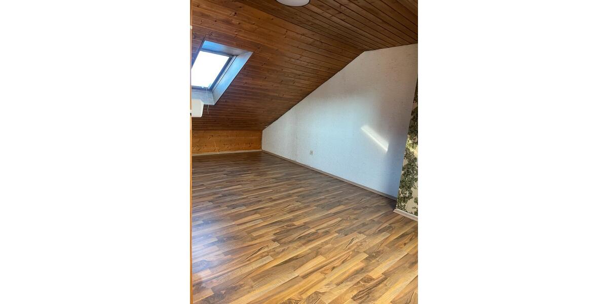 Einfamilienhaus Röthenbach an der Pegnitz - 2 Zimmer, 60 m&sup2;, 800&euro; | Angebot:26286809