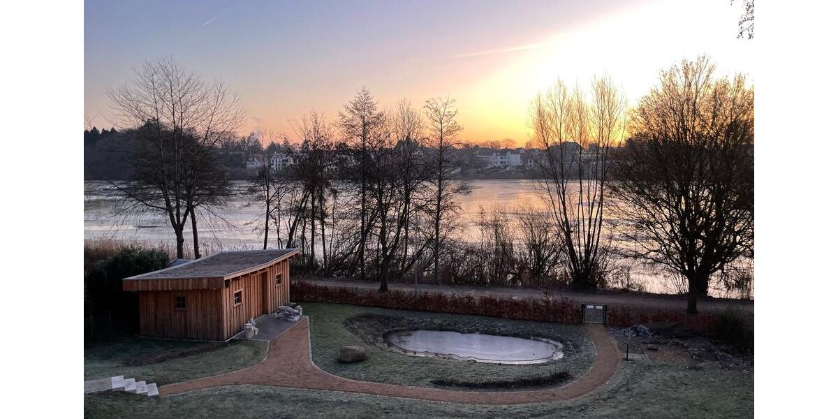 Dachgeschoßwohnung Reinfeld (Holstein) - 2.5 Zimmer, 88 m&sup2;, 1.740&euro; | Angebot:24826383