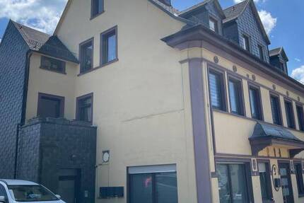 Geräumige 5-Zimmer-Dachgeschoßwohnung in Seck