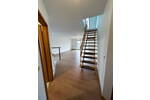 Helle & einladende 2-Zimmer-Maisonette-Wohnung mit Küche und Balkon wartet auf einen neuen Mieter!