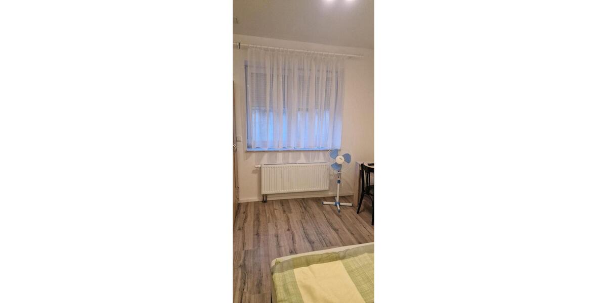Etagenwohnung Schkeuditz - 1 Zimmer, 18 m&sup2;, 650&euro; | Angebot:25793056