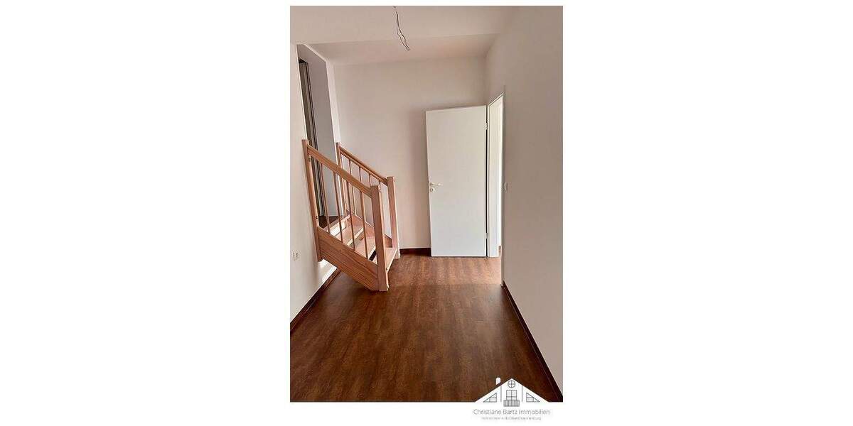 Etagenwohnung Wismar Altstadt - 2 Zimmer, 87 m&sup2;, 872&euro; | Angebot:24040573