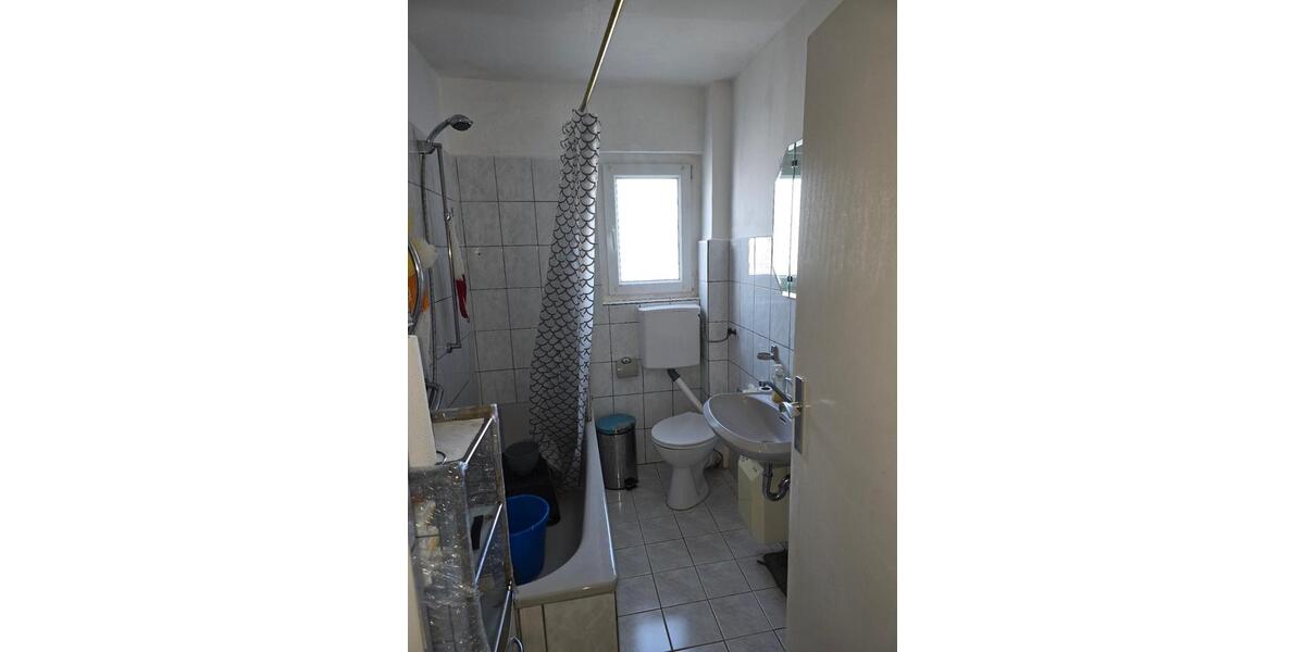 Etagenwohnung Lohmar - 3 Zimmer, 75 m&sup2;, 600&euro; | Angebot:25967628