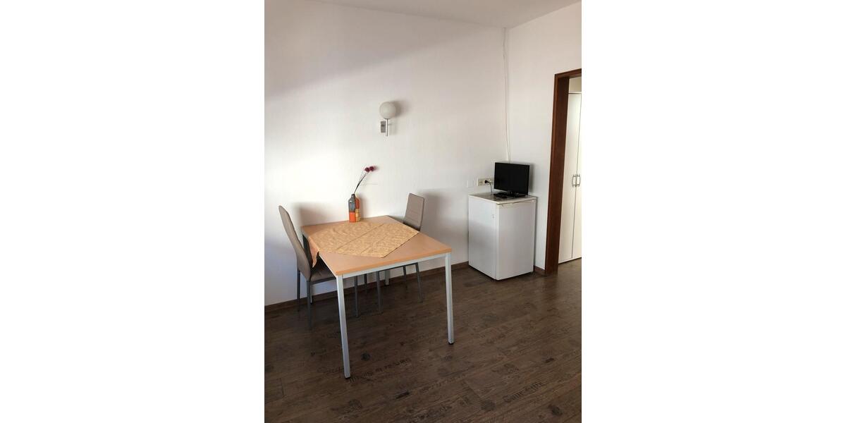 Etagenwohnung Hasloch - 1 Zimmer, 20 m&sup2;, 320&euro; | Angebot:24624930