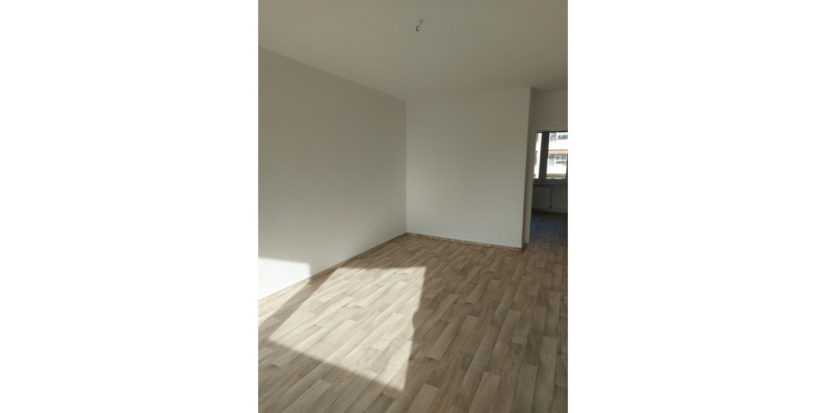 Etagenwohnung Neustrelitz - 3 Zimmer, 59 m&sup2;, 504&euro; | Angebot:26007054