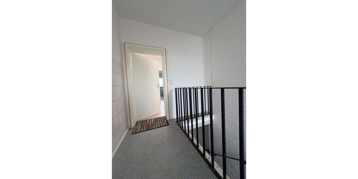 Etagenwohnung Sickte Obersickte - 5 Zimmer, 110 m&sup2;, 1.090&euro; | Angebot:25724257