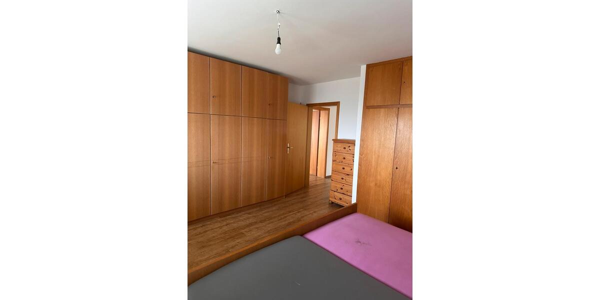 Erdgeschoßwohnung Pronsfeld - 3 Zimmer, 100 m&sup2;, 1.100&euro; | Angebot:24592043