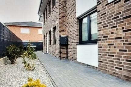 *Obergeschoßwohnung mit Balkon* – in Himmelpforten 3 zimmer