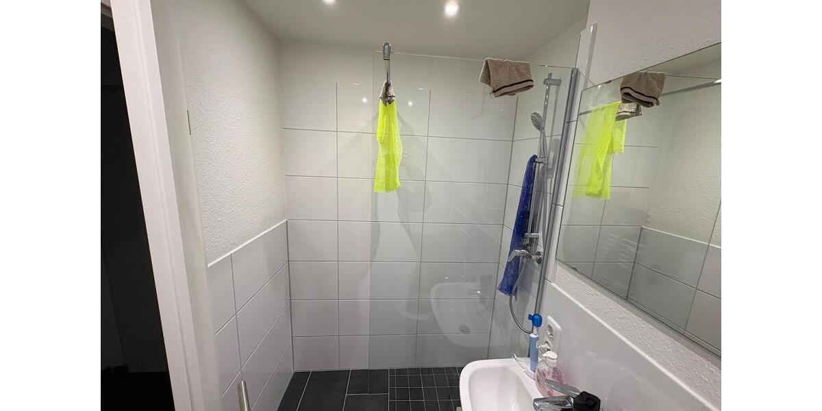 Erdgeschoßwohnung Mönchengladbach Süd - 2 Zimmer, 70 m&sup2;, 649&euro; | Angebot:26646865