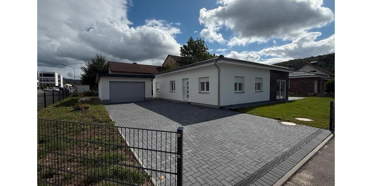 Moderner Bungalow mit Garage - ruhig und modern in Bad lauterberg 4 zimmer