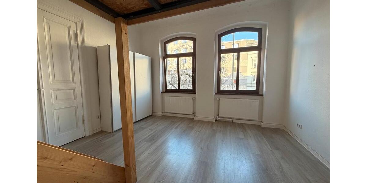 Wohnen auf Zeit Halle (Saale) Am Wasserturm/Thaerviertel - 3 Zimmer, 96 m&sup2;, 426&euro; | Angebot:26033125