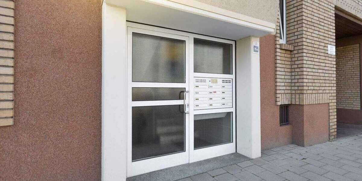 Etagenwohnung Bremerhaven Geestemünde - 2 Zimmer, 50 m&sup2;, 250&euro; | Angebot:25142288