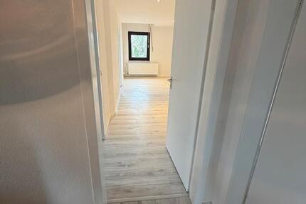 Moderne 4-Zimmer-Dachgeschosswohnung mit Stellplatz 4 zimmer