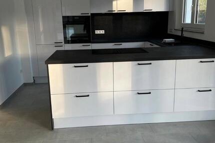 Wohnung Dußlingen - 4 Zimmer, 89 m&sup2;, 1.750&euro; | Angebot:26522937